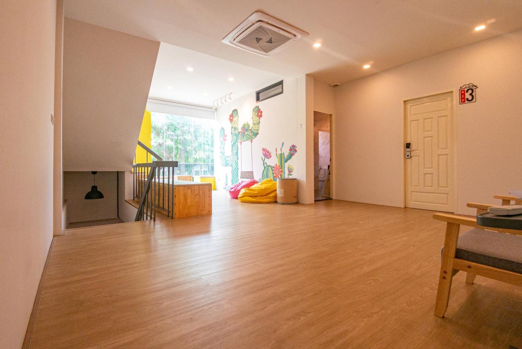 Paknap Hostel 南府 外观 照片